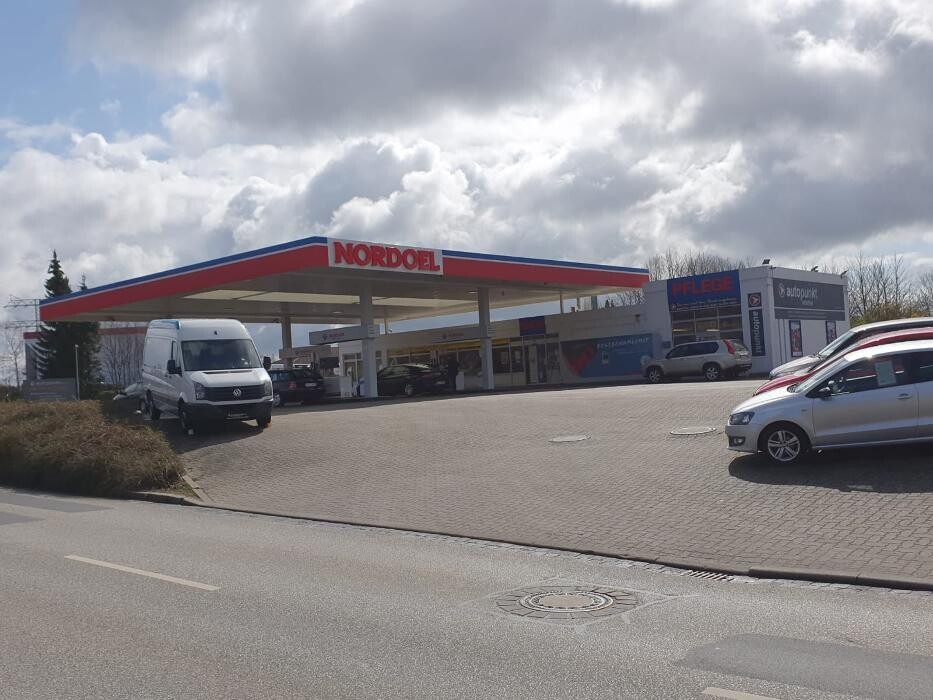 Bilder NORDOEL Tankstelle