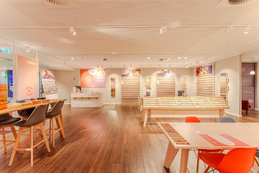 Bilder eyes + more - Optiker Hamburg, AEZ