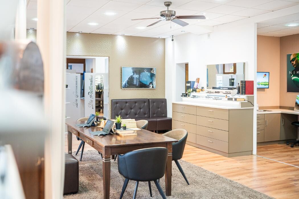 Bilder Die Brillenallee - Marion Steber