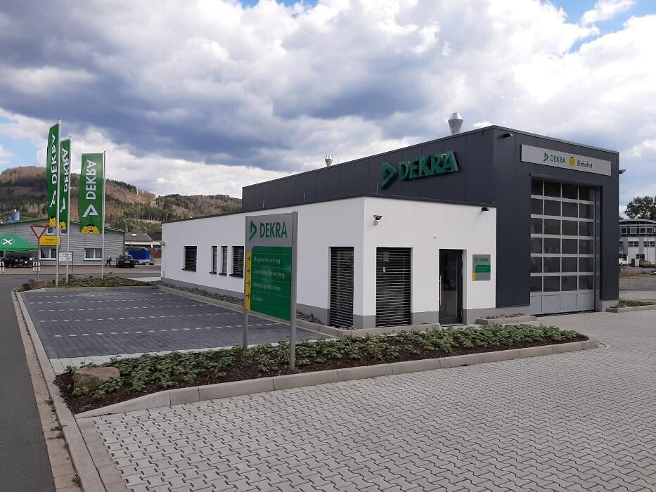 Bilder DEKRA Automobil GmbH Station Bad Laasphe