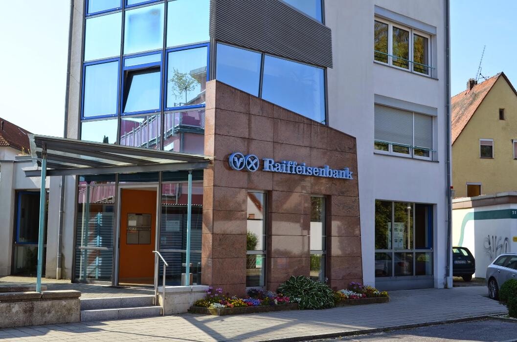 Bilder Raiffeisenbank im Nürnberger Land eG Filiale Schwarzenbruck