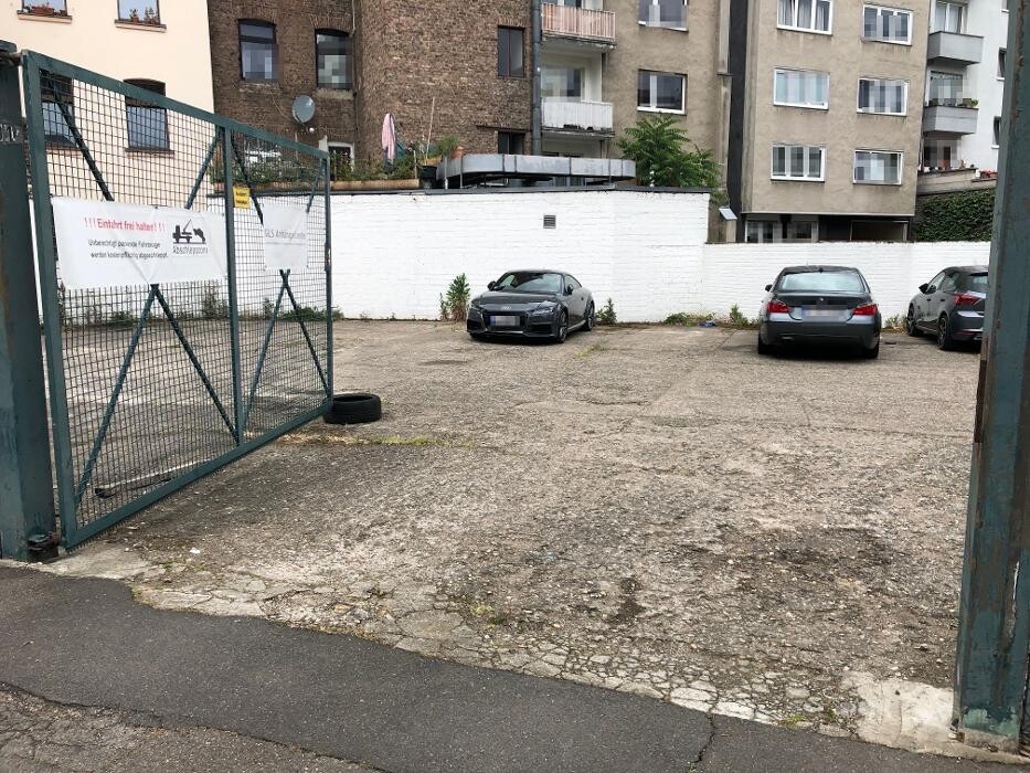 Bilder ampido Parkplatz
