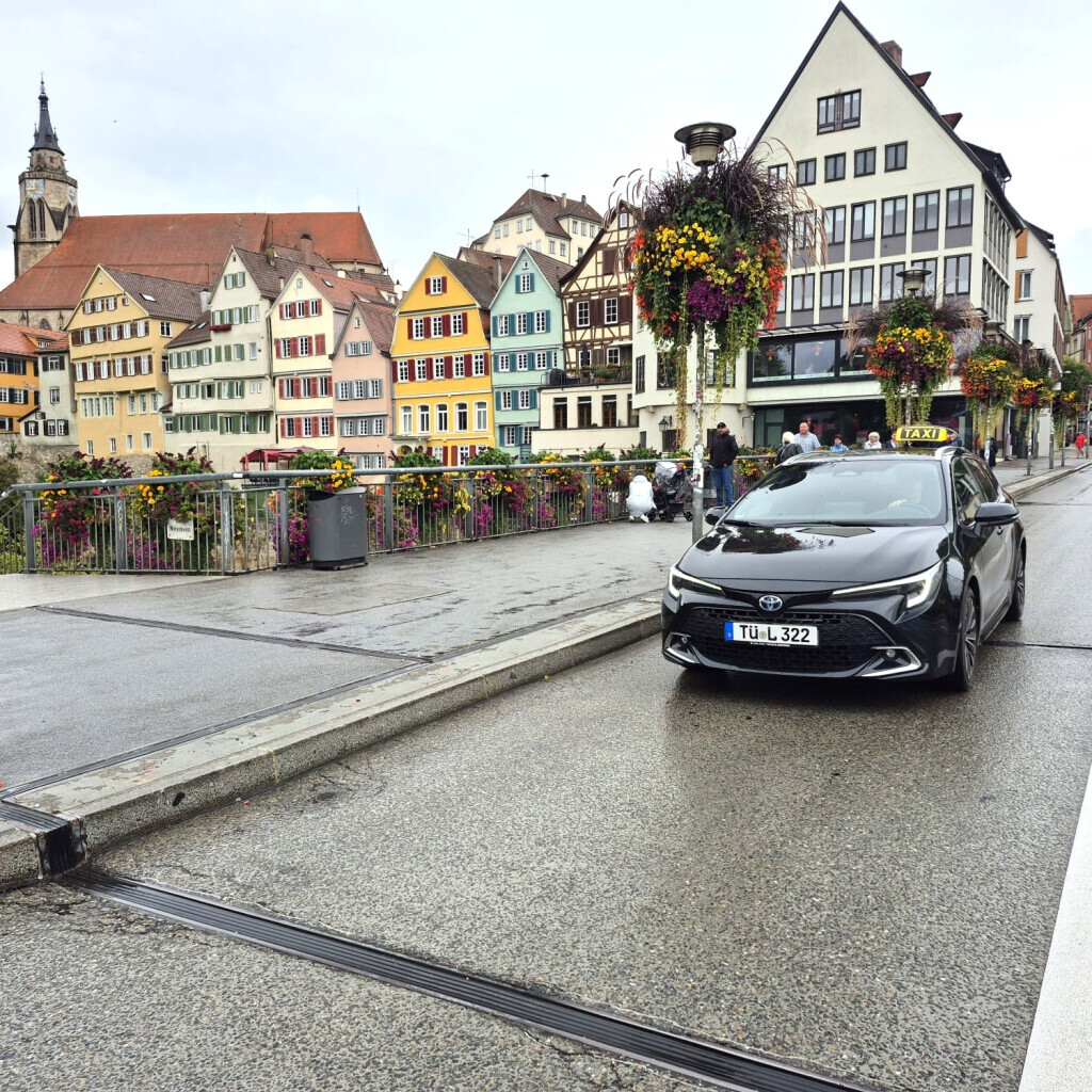 Bilder Renna Taxi Tübingen