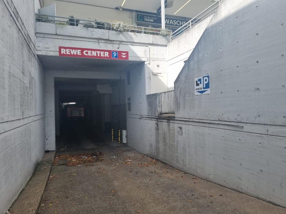 Bilder ampido Parkplatz