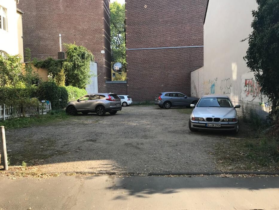 Bilder ampido Parkplatz Uni Bib Köln