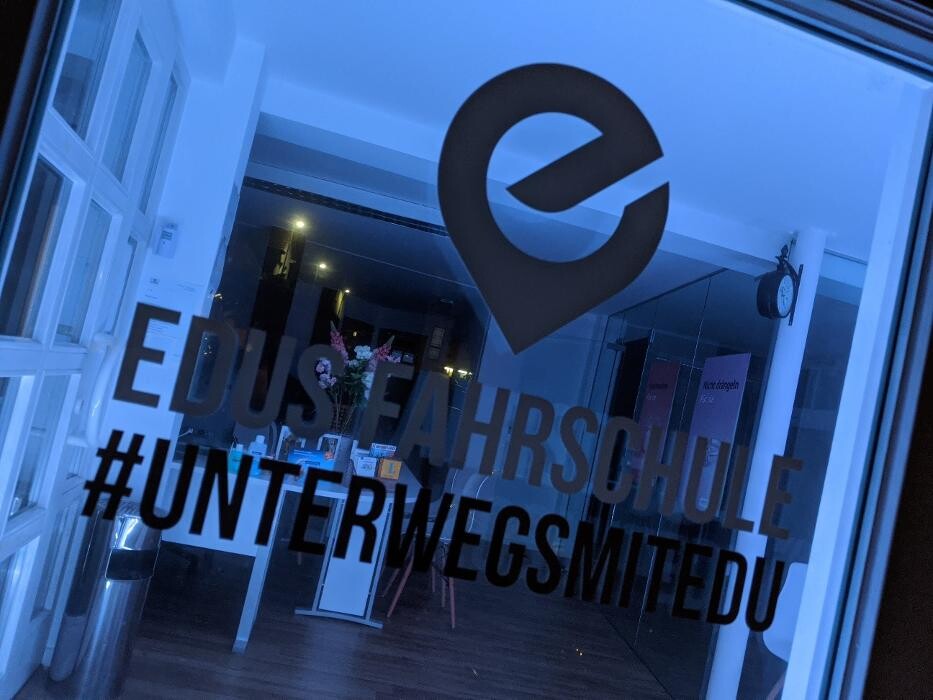 Bilder Edus Fahrschule