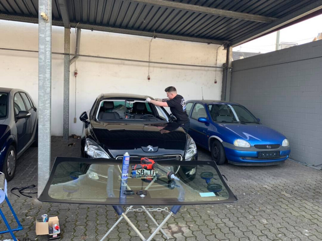 Bilder Car Garage Wallerfangen GmbH