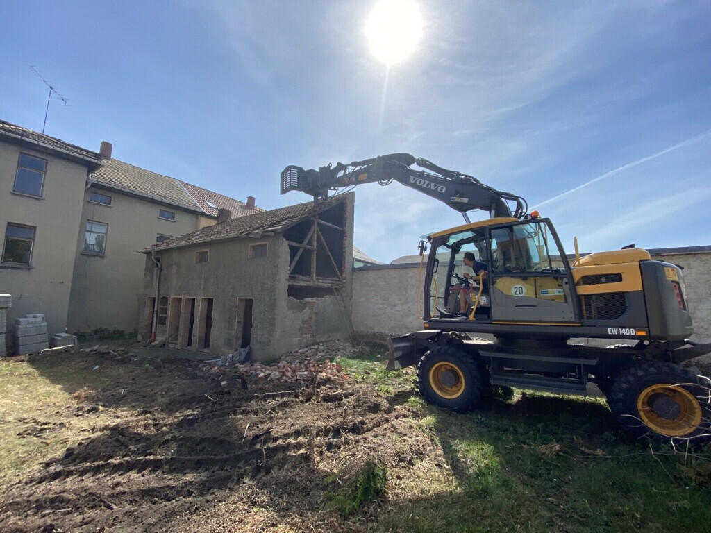 Bilder Immobilien Service Brand GmbH