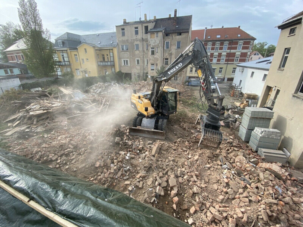 Bilder Immobilien Service Brand GmbH