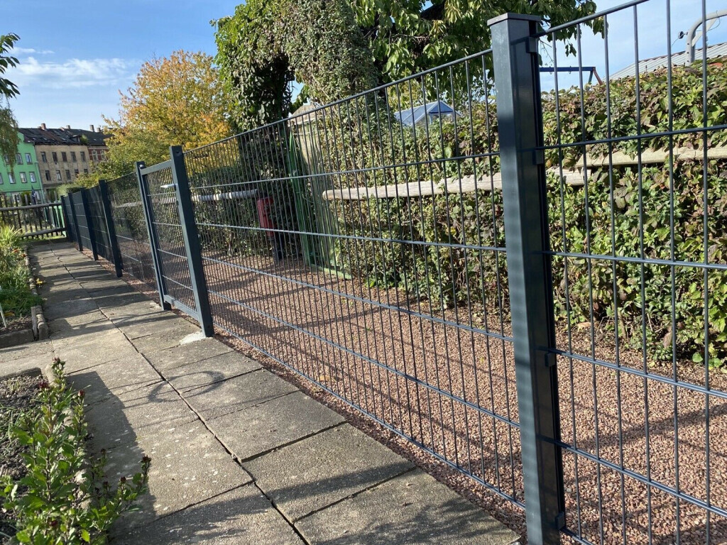 Bilder Immobilien Service Brand GmbH