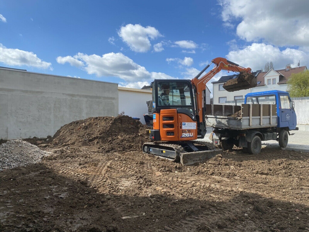 Bilder Immobilien Service Brand GmbH