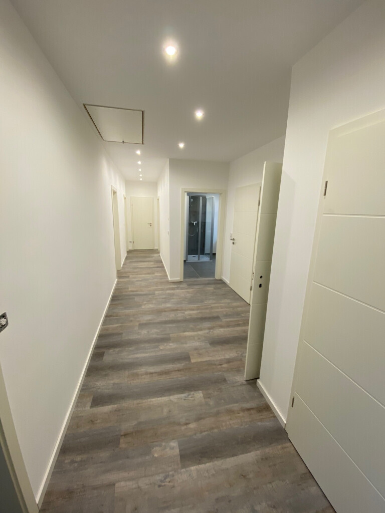 Bilder Immobilien Service Brand GmbH