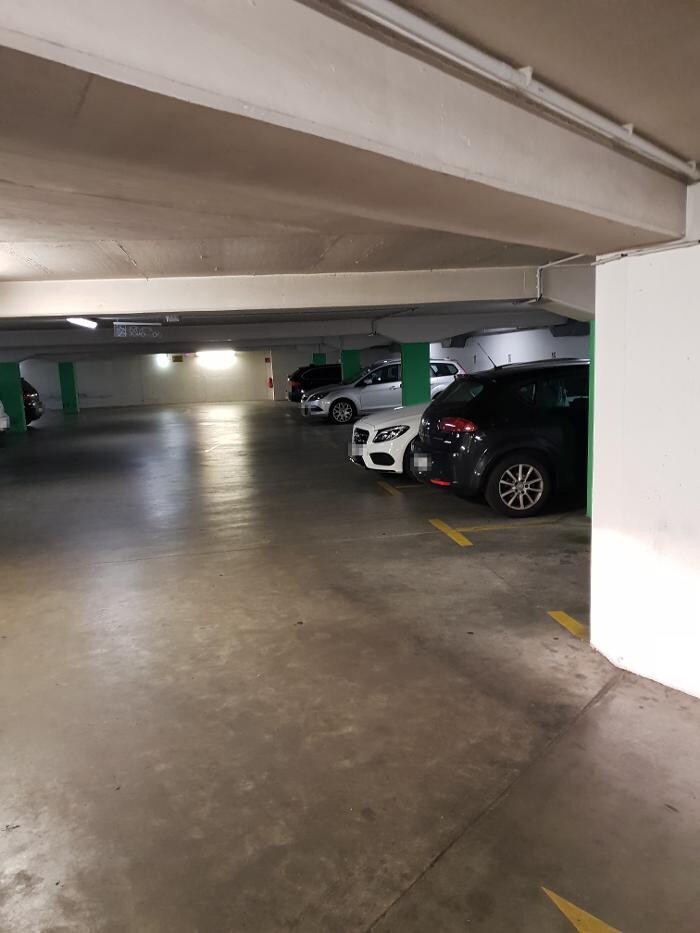 Bilder ampido Parkplatz Chlodwigplatz