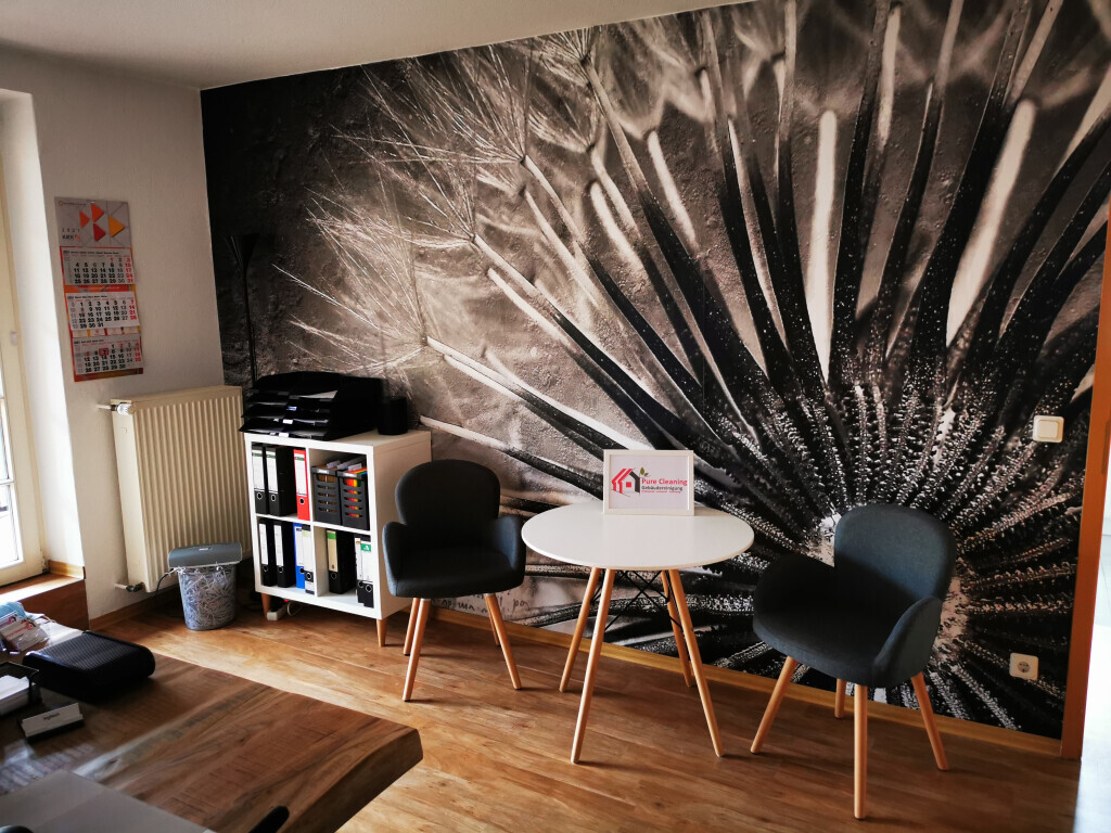 Bilder Pure Cleaning Gebäudereinigung GmbH & Co KG