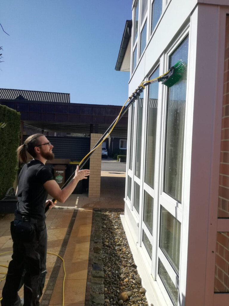 Bilder Pure Cleaning Gebäudereinigung GmbH & Co KG