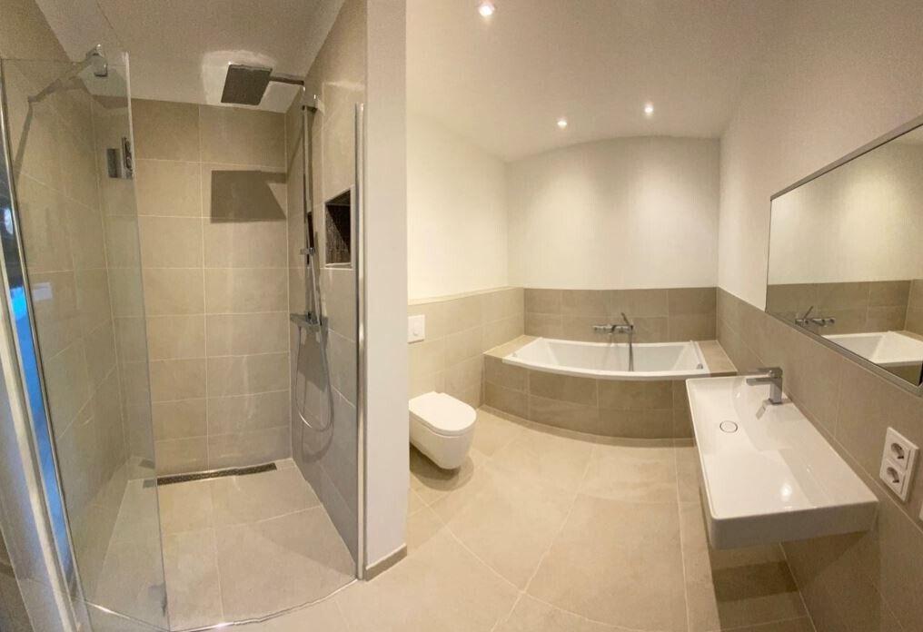 Bilder Boeh Bau Gebäudesanierung und Innenausbau