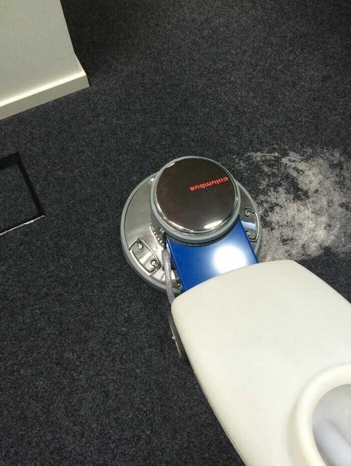 Bilder SauBär Gebäudedienste Domenico Trombetta Meisterbetrieb