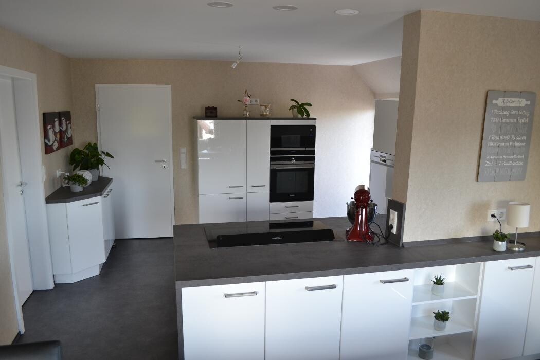 Bilder Küchen & Badmöbel Grunwald