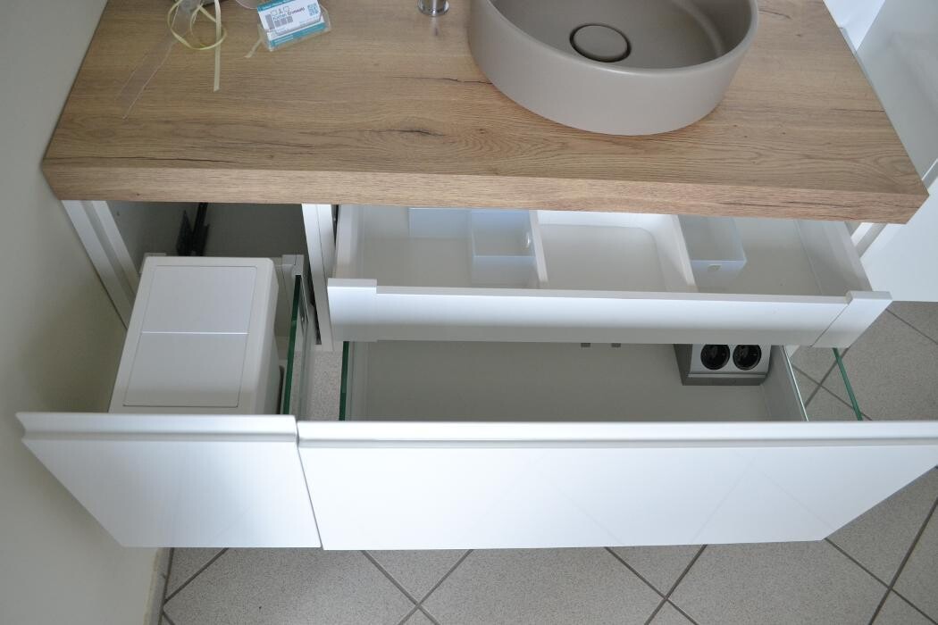Bilder Küchen & Badmöbel Grunwald