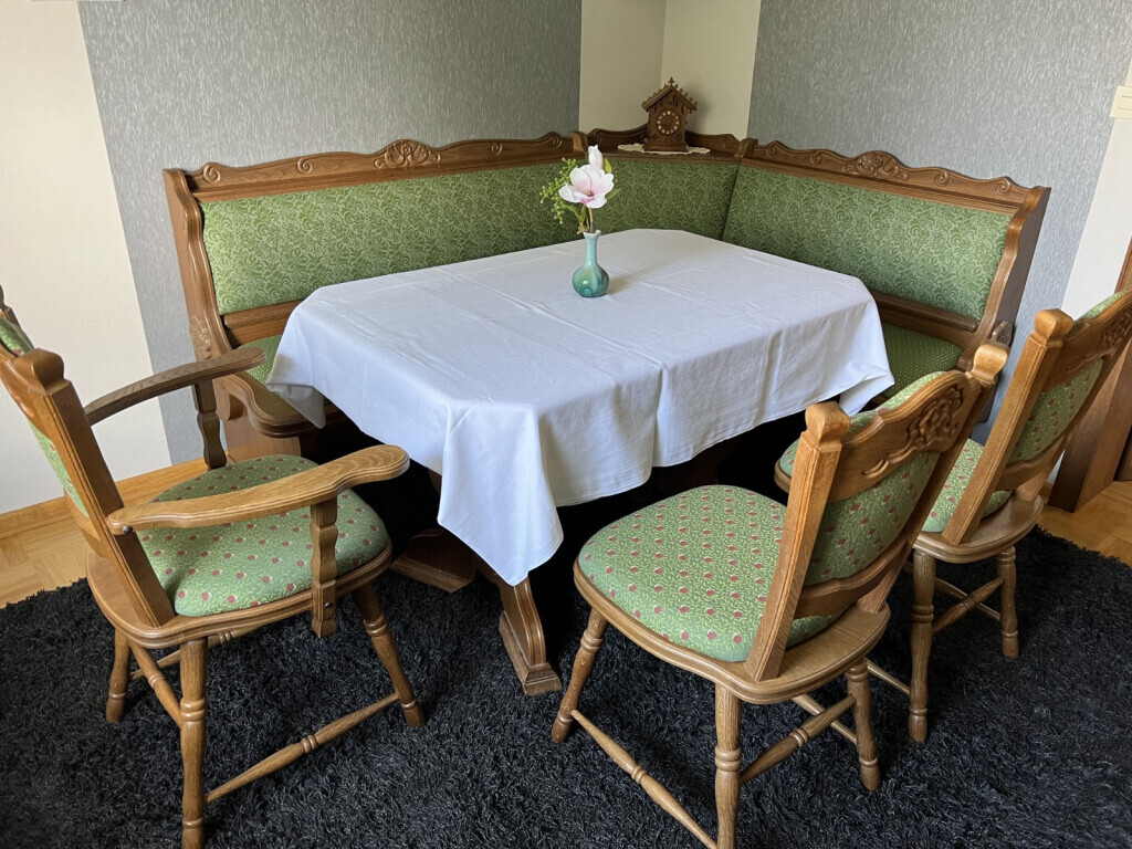 Bilder Design-Polsterei Schneeberger