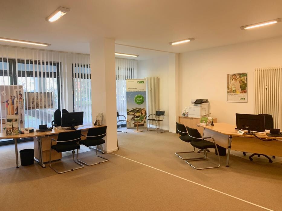 Bilder LVM Versicherung Adrian Stock - Versicherungsagentur