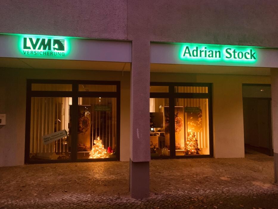 Bilder LVM Versicherung Adrian Stock - Versicherungsagentur