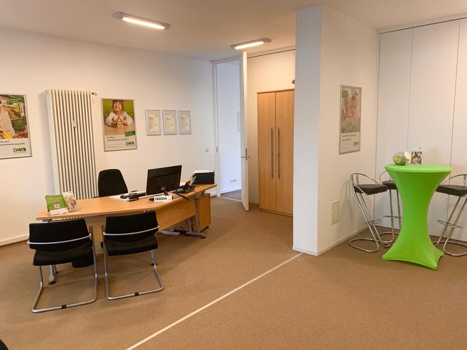 Bilder LVM Versicherung Adrian Stock - Versicherungsagentur