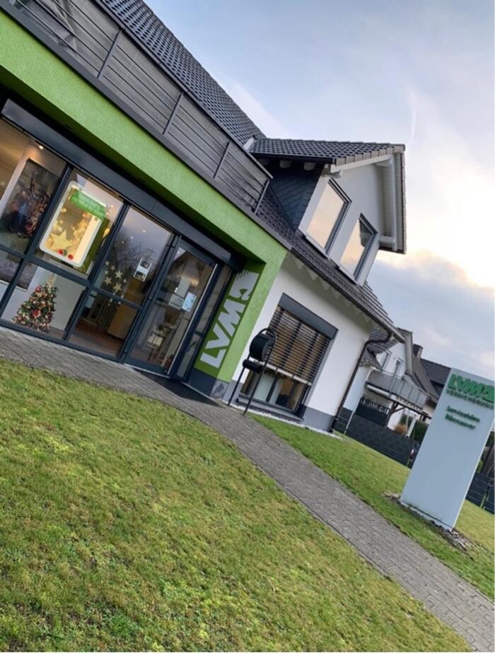Bilder LVM Versicherung Rüenauver - Versicherungsagentur