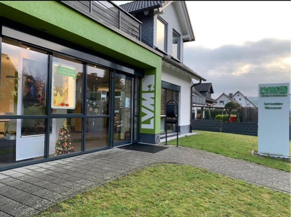 Bilder LVM Versicherung Rüenauver - Versicherungsagentur