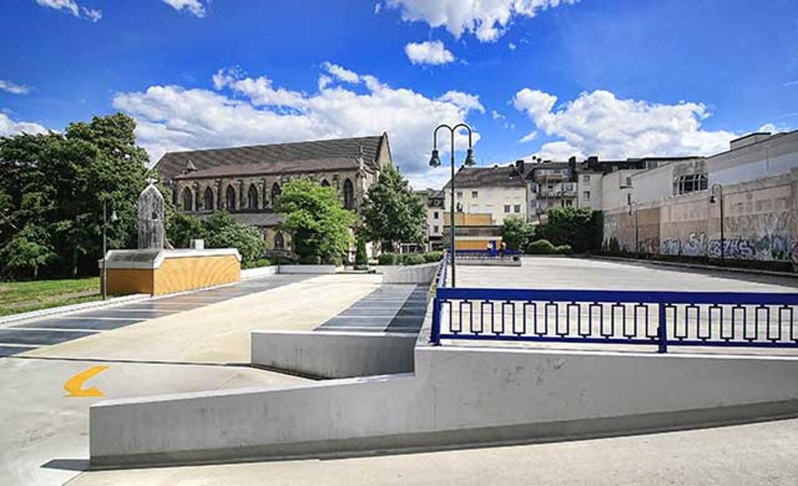 Bilder CONTIPARK Parkhaus Grosskölnstraße