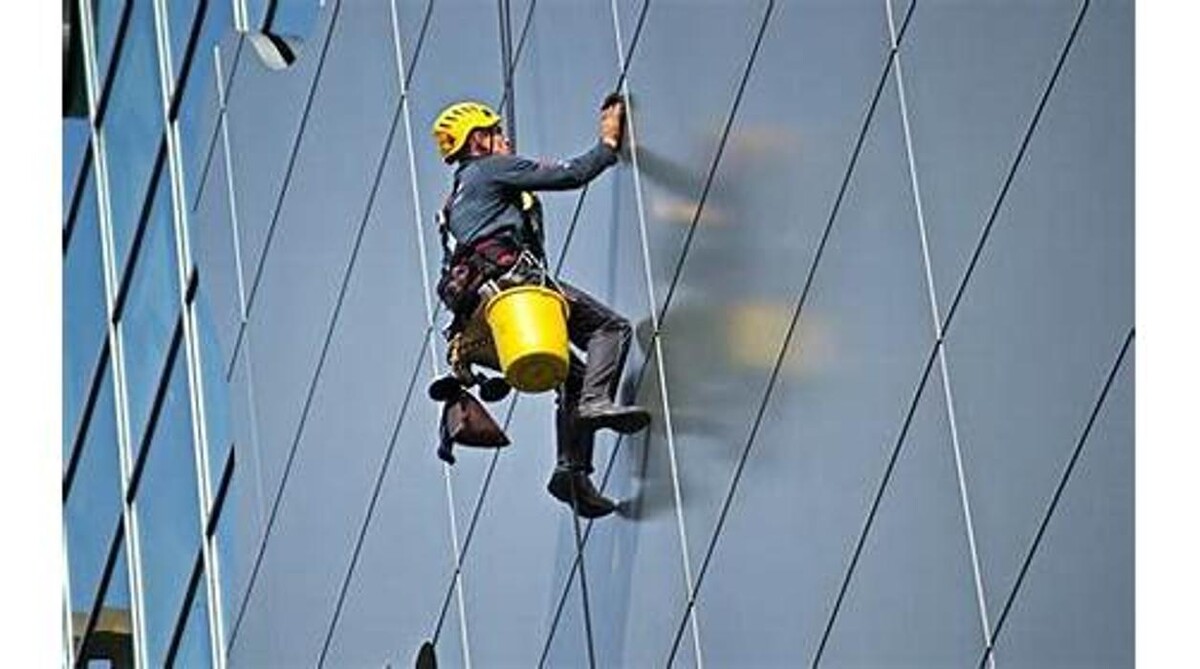 Bilder LRV Gebäudereinigung