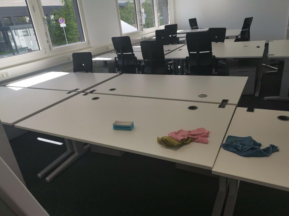 Bilder LRV Gebäudereinigung