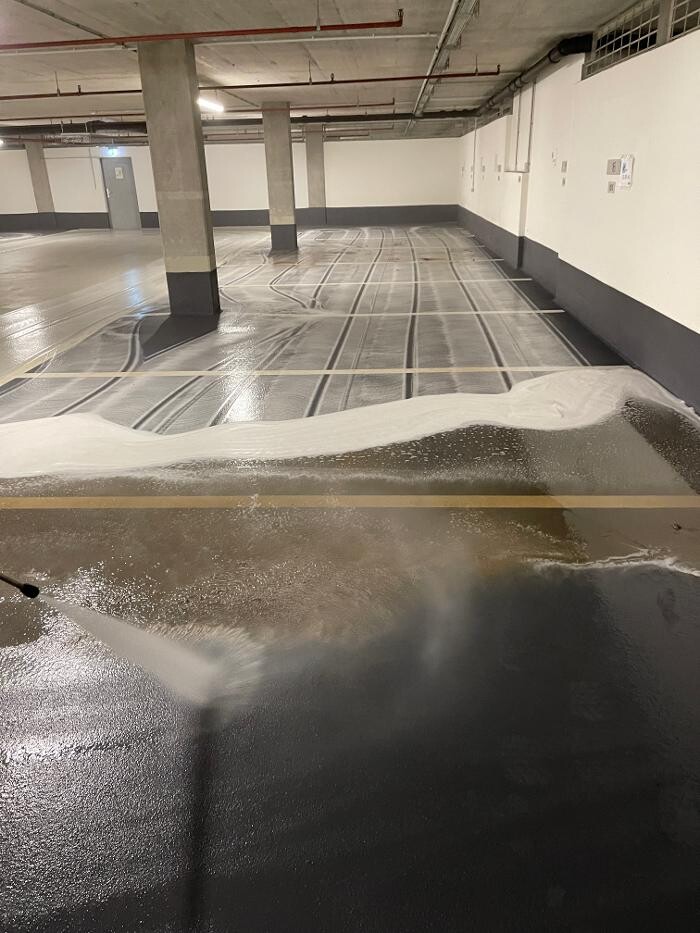 Bilder LRV Gebäudereinigung