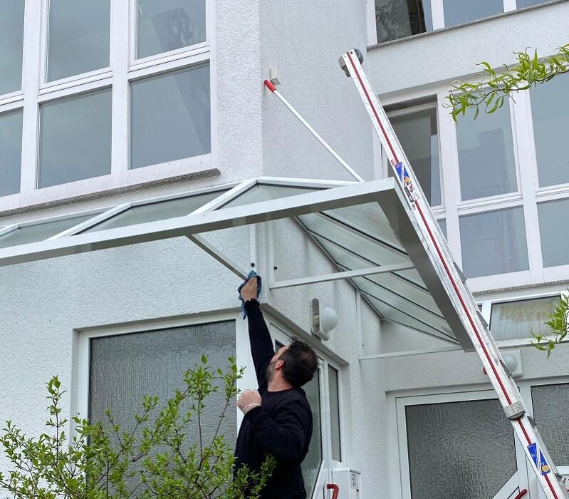 Bilder LRV Gebäudereinigung