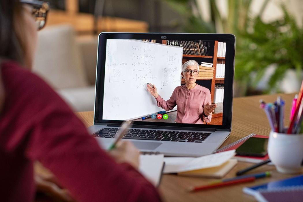 Bilder Dual Diploma Germany | High School Abschluss online