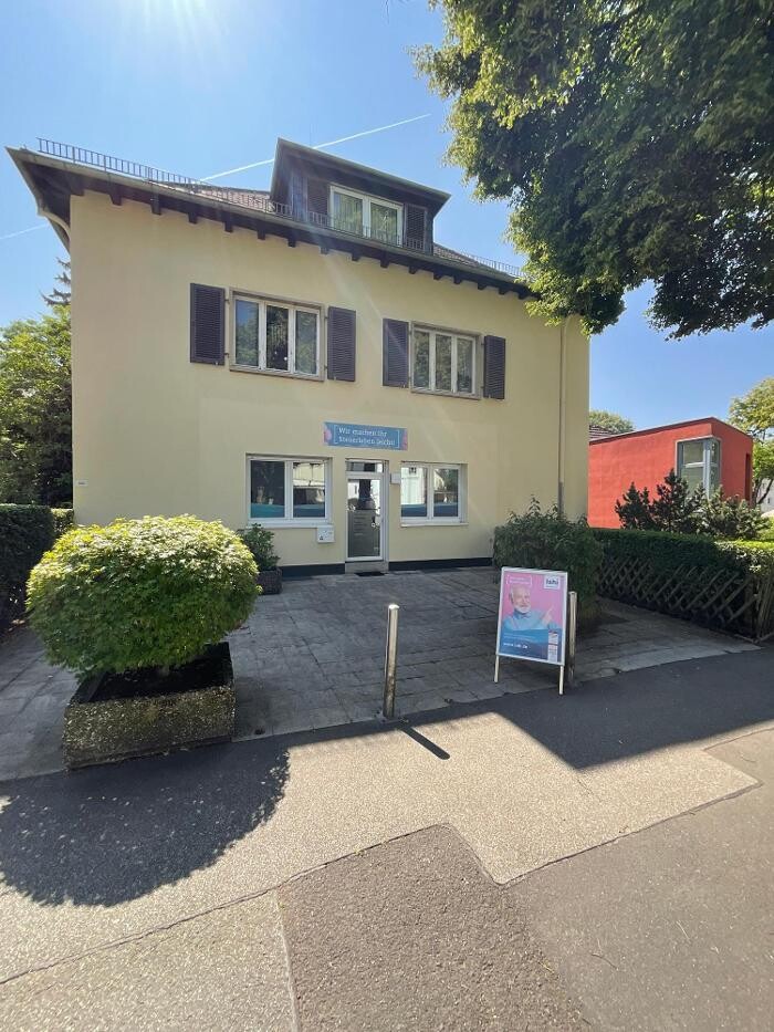 Bilder Lohi - Wiesbaden | Lohnsteuerhilfe Bayern e. V.