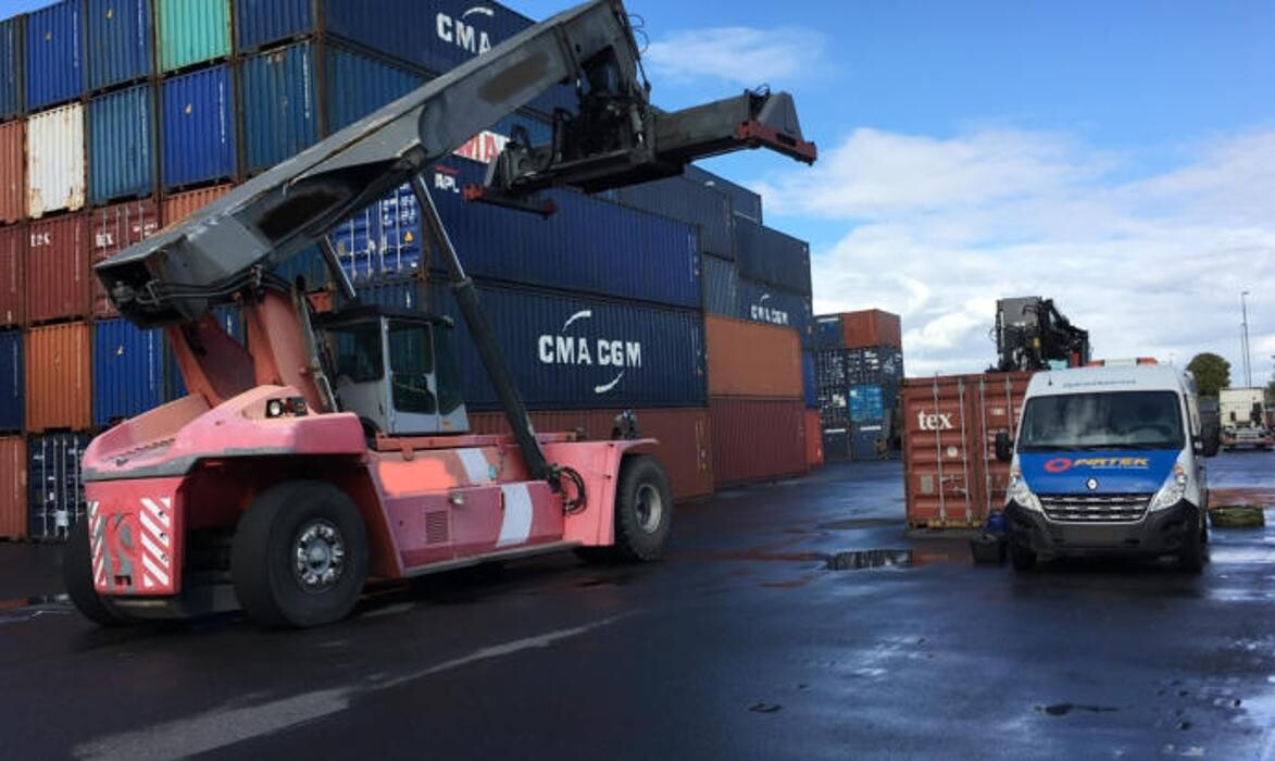 Bilder PIRTEK 24/7 mobiler HydraulikService Mainfranken