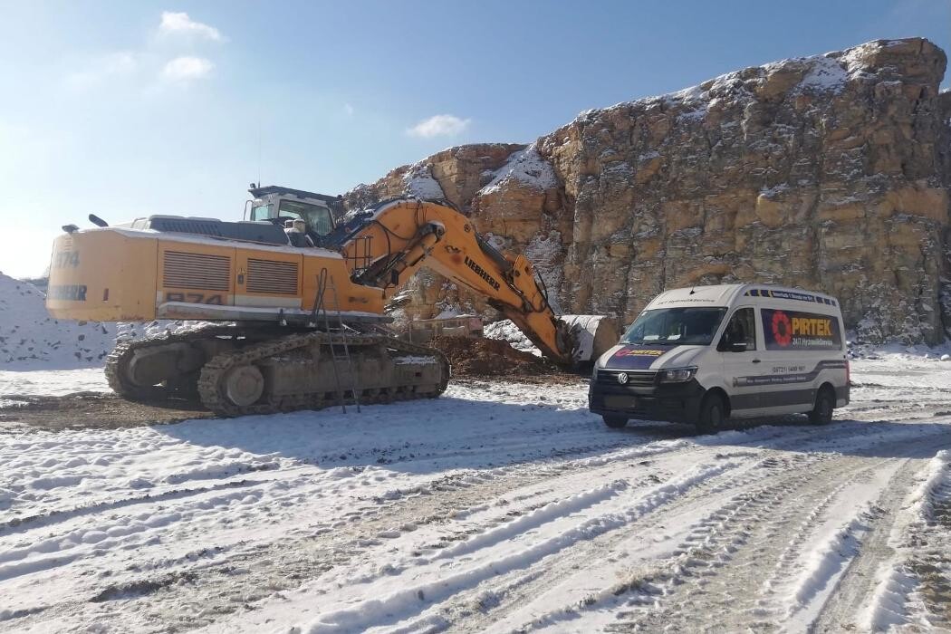 Bilder PIRTEK 24/7 mobiler HydraulikService Mainfranken