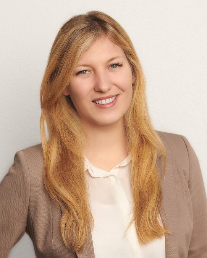 Bilder ERGO Pro Sinja Kiczeriak