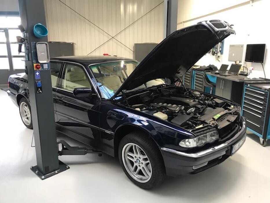 Bilder SABLOTNY KFZ-Meisterbetrieb der BMW und MINI Spezialist