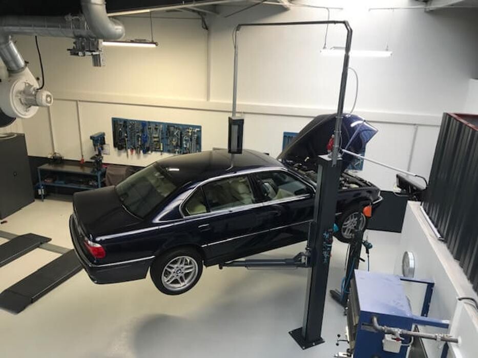 Bilder SABLOTNY KFZ-Meisterbetrieb der BMW und MINI Spezialist