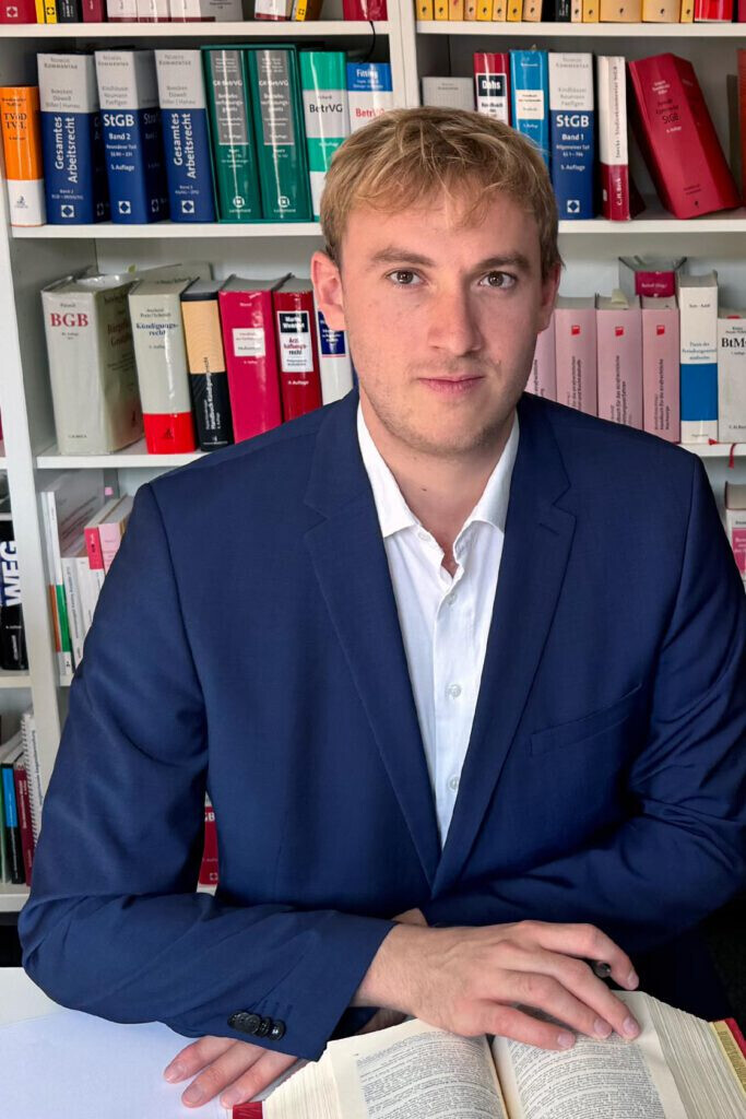 Bilder Dr. Holger-C. Rohne - Kanzlei am Gericht