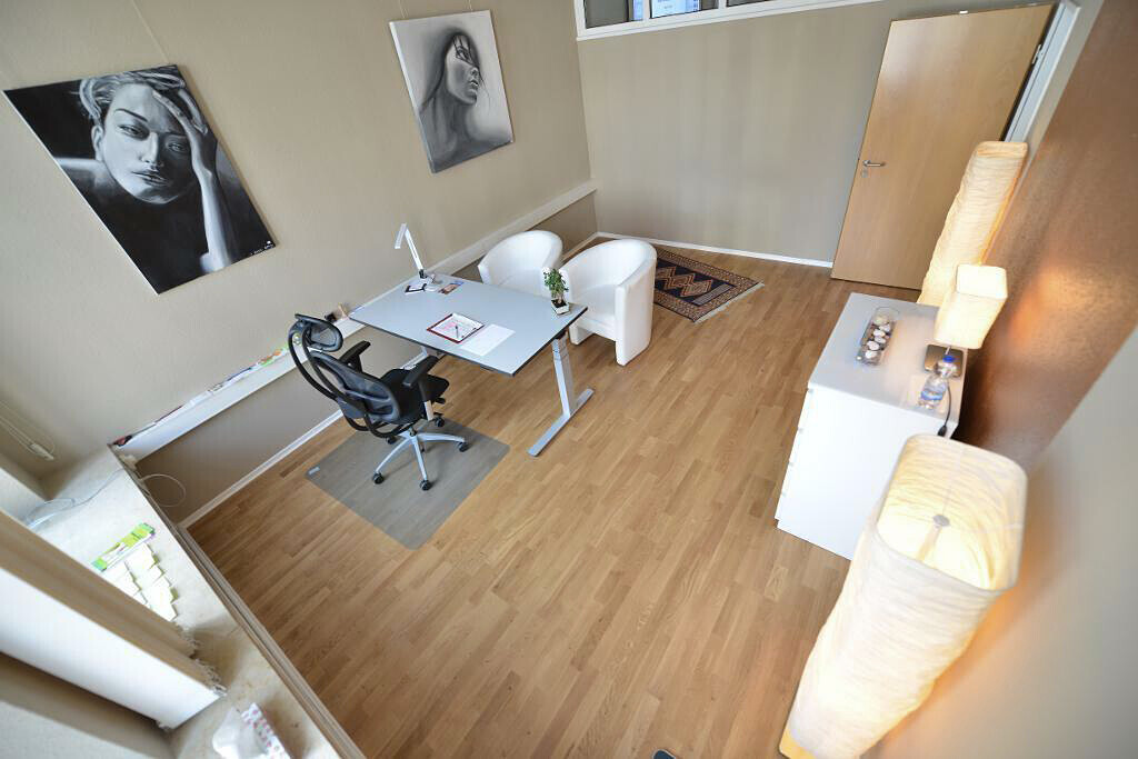 Bilder AZIZA NIFER Praxis für Integrative Osteopathie
