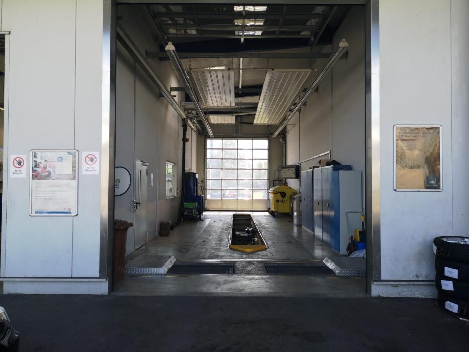 Bilder TÜV SÜD Service-Center Markdorf