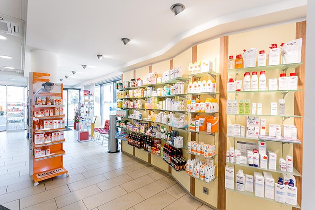 Bilder Falken Apotheke