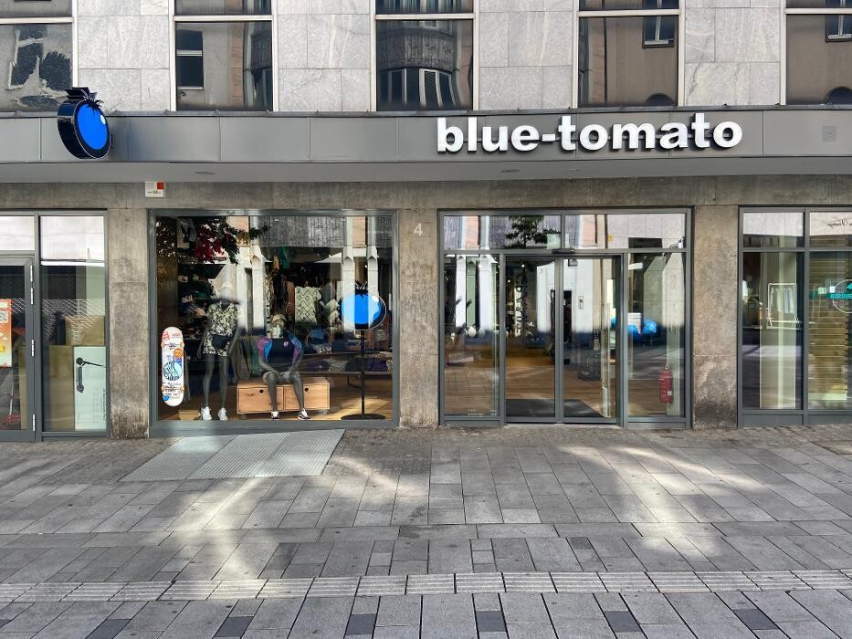 Bilder Blue Tomato Shop Düsseldorf