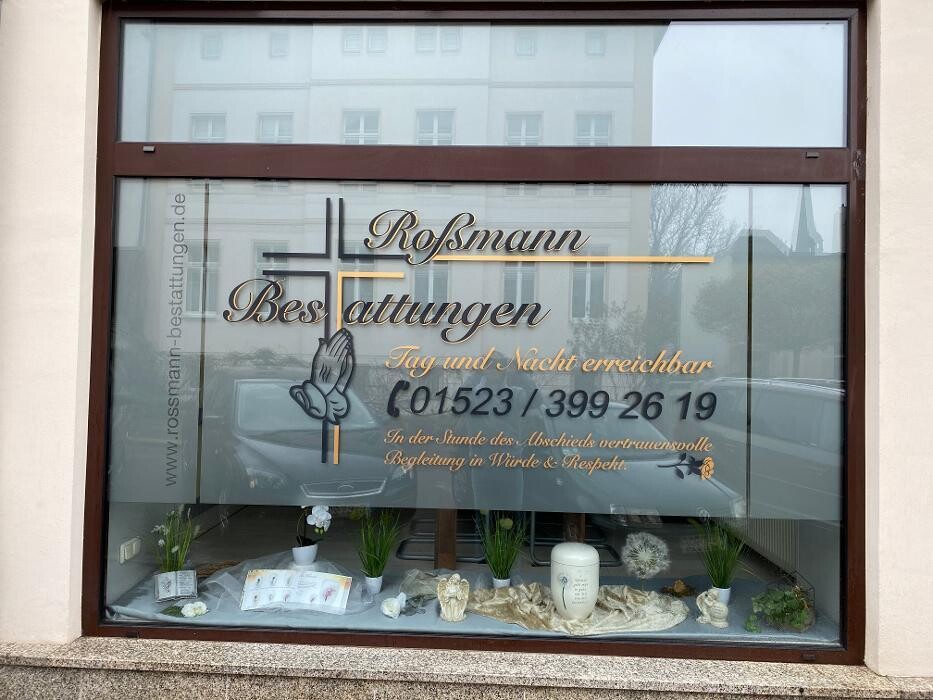 Roßmann Bestattungen Gera Logo