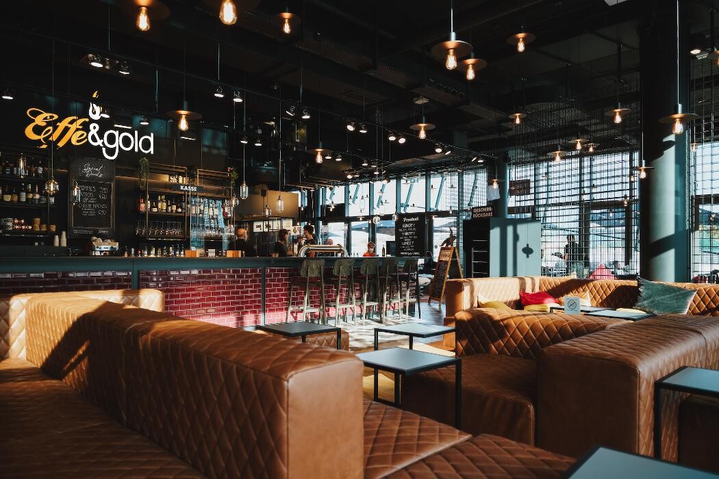 Bilder FOODFACTORY Cube Berlin - Food-Court, Restaurant & Café am Hbf