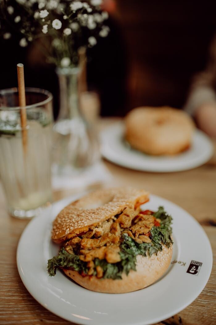 Bilder FOODFACTORY Cube Berlin - Food-Court, Restaurant & Café am Hbf