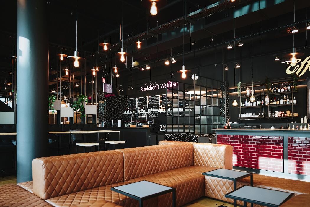 Bilder FOODFACTORY Cube Berlin - Food-Court, Restaurant & Café am Hbf
